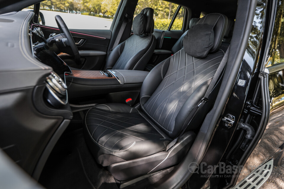 Mercedes-Benz EQS SUV X296 (2023) Interior