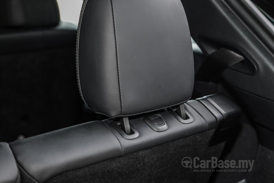 Mercedes-Benz EQS SUV X296 (2023) Interior