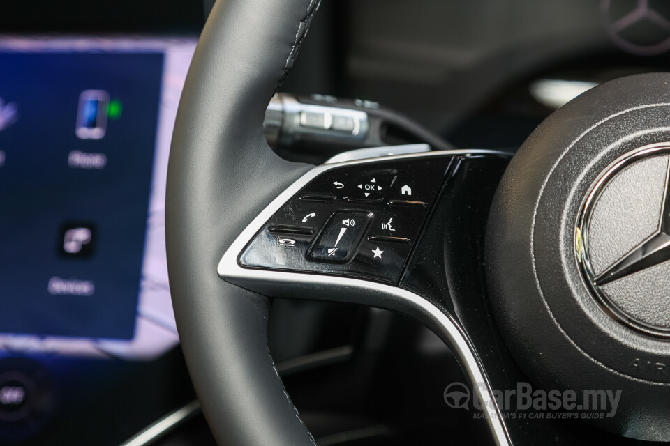 Mercedes-Benz EQS SUV X296 (2023) Interior