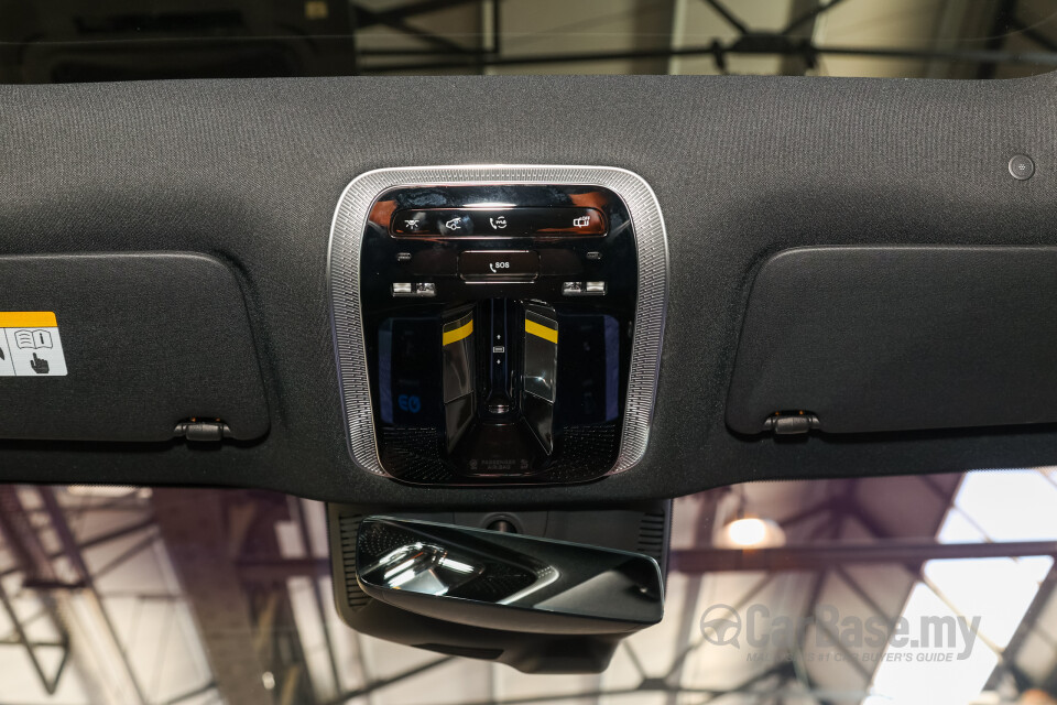 Mercedes-Benz EQS SUV X296 (2023) Interior