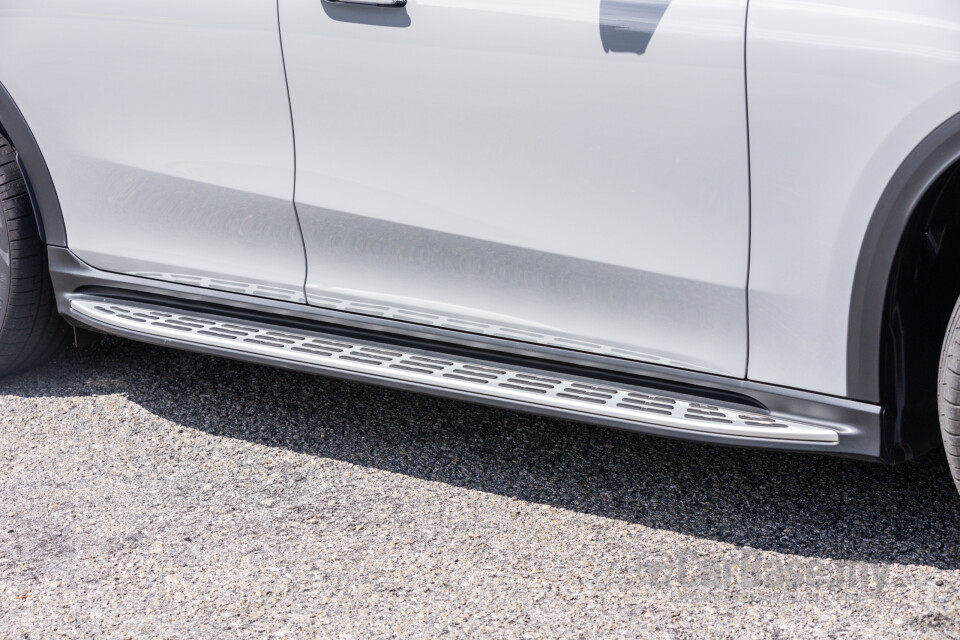 Mercedes-Benz EQE SUV X294 (2023) Exterior