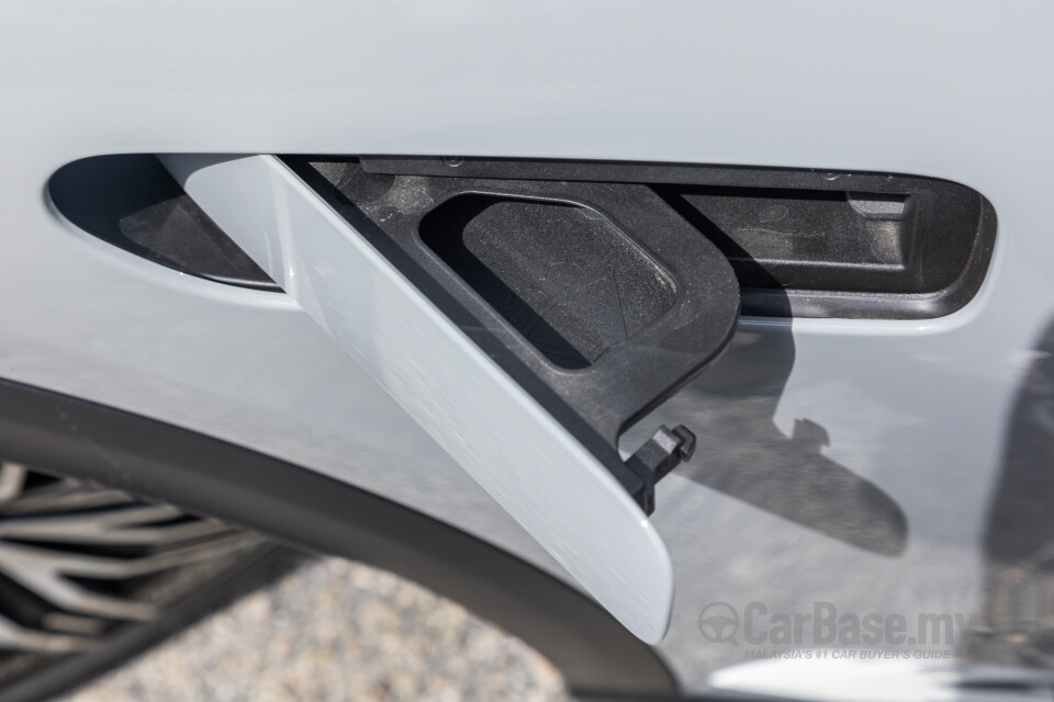 Mercedes-Benz EQE SUV X294 (2023) Exterior