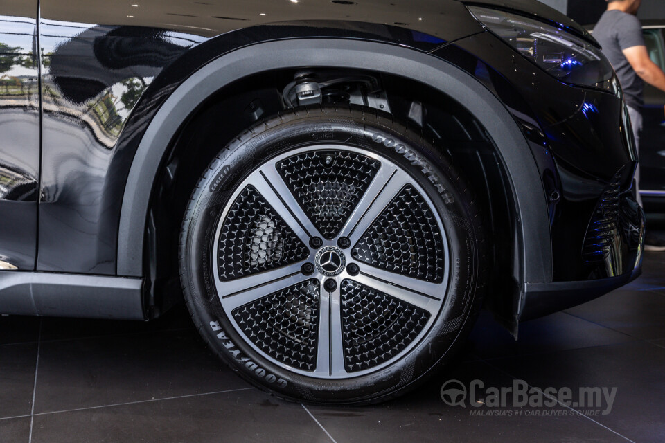 Mercedes-Benz EQE SUV X294 (2023) Exterior