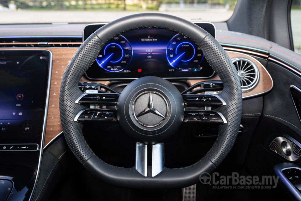 Mercedes-Benz EQE SUV X294 (2023) Interior
