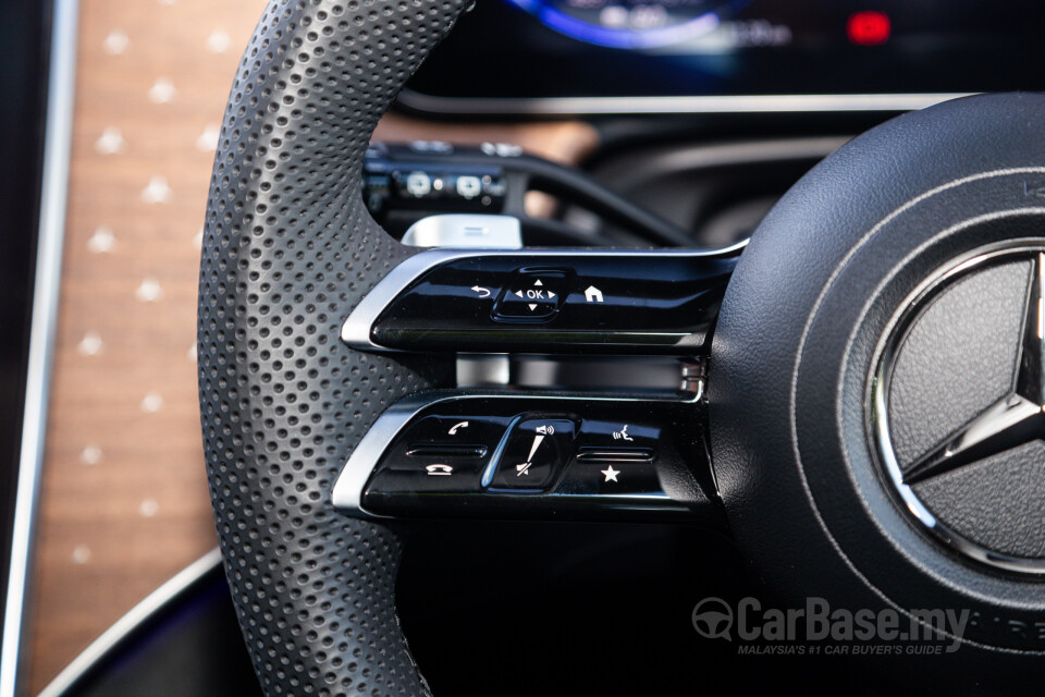 Mercedes-Benz EQE SUV X294 (2023) Interior
