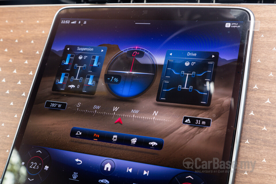 Mercedes-Benz EQE SUV X294 (2023) Interior