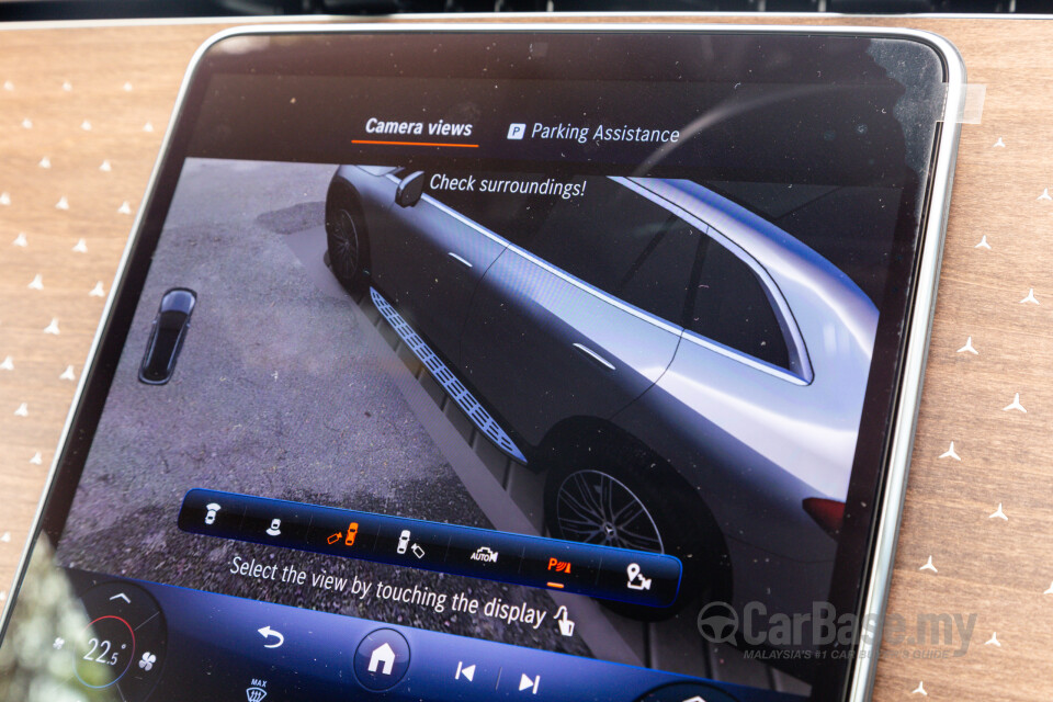Mercedes-Benz EQE SUV X294 (2023) Interior