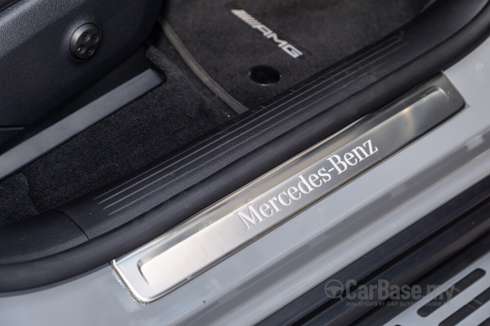 Mercedes-Benz EQE SUV X294 (2023) Interior