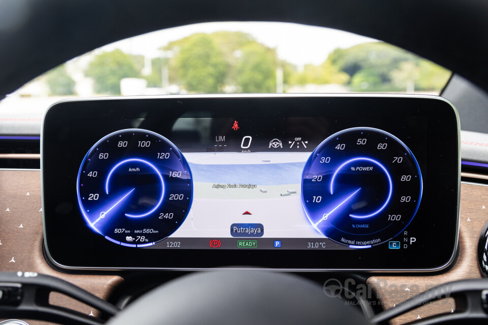 Mercedes-Benz EQE SUV X294 (2023) Interior