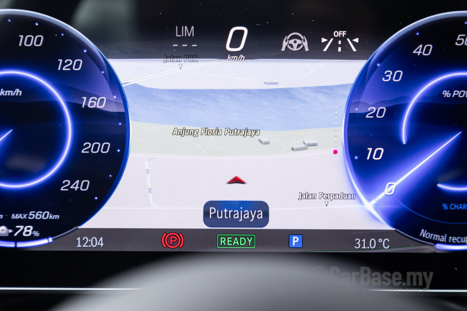 Mercedes-Benz EQE SUV X294 (2023) Interior