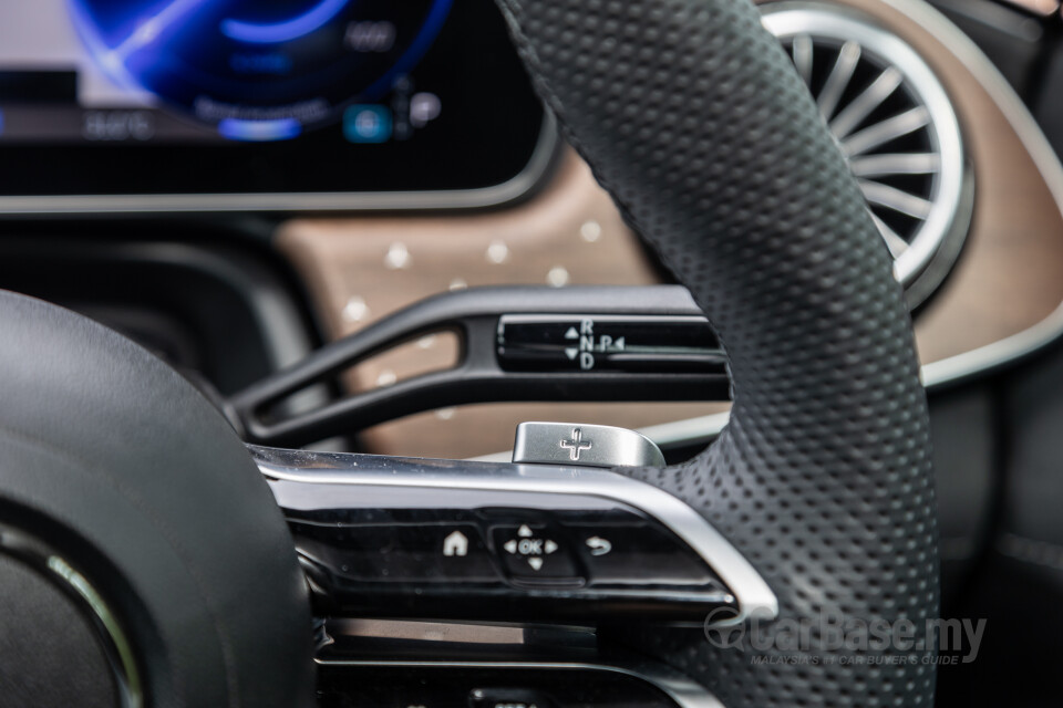 Mercedes-Benz EQE SUV X294 (2023) Interior
