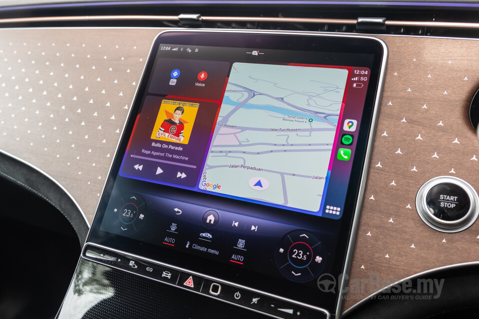 Mercedes-Benz EQE SUV X294 (2023) Interior