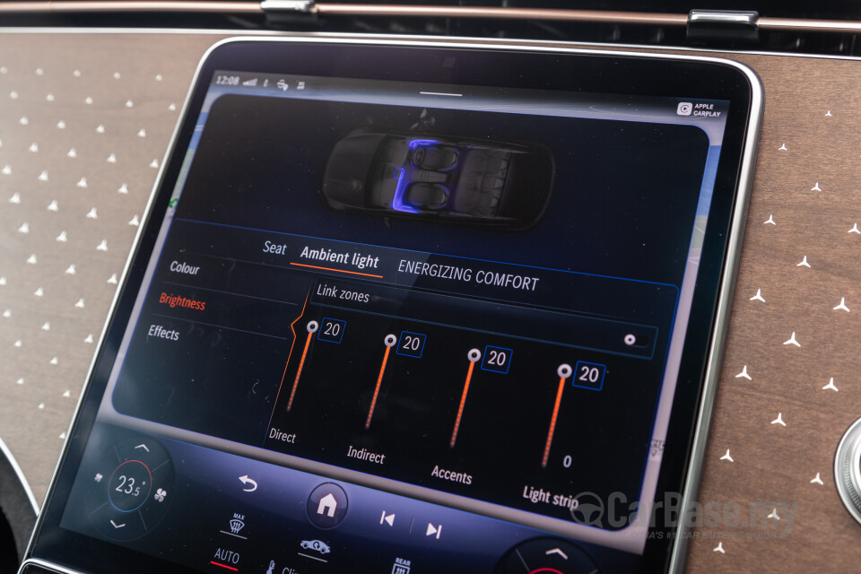 Mercedes-Benz EQE SUV X294 (2023) Interior