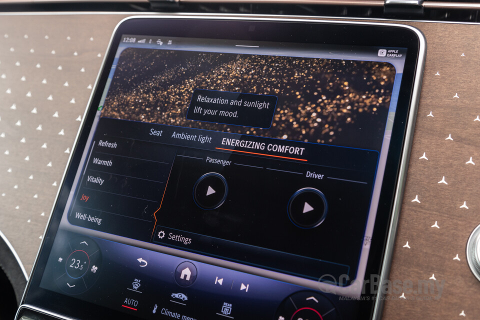 Mercedes-Benz EQE SUV X294 (2023) Interior