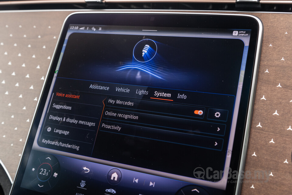 Mercedes-Benz EQE SUV X294 (2023) Interior