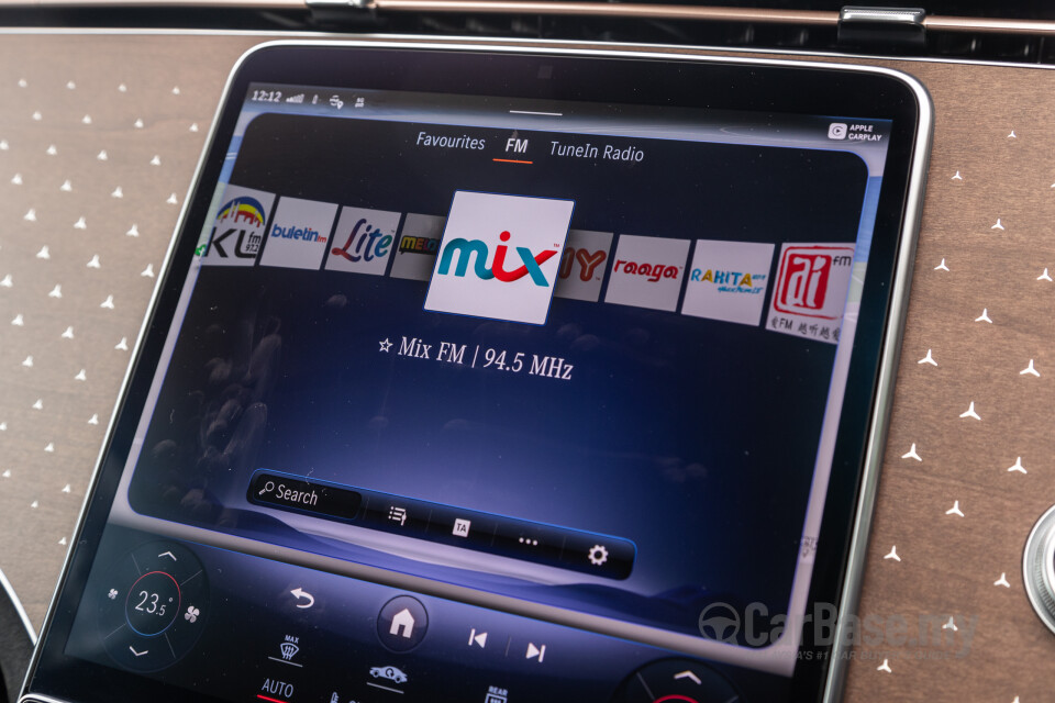 Mercedes-Benz EQE SUV X294 (2023) Interior