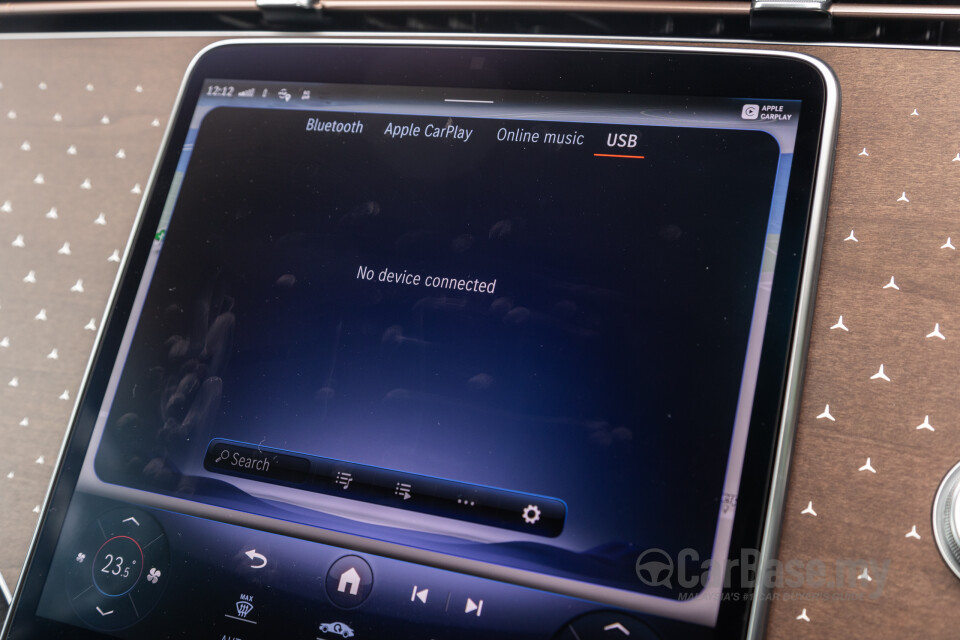 Mercedes-Benz EQE SUV X294 (2023) Interior
