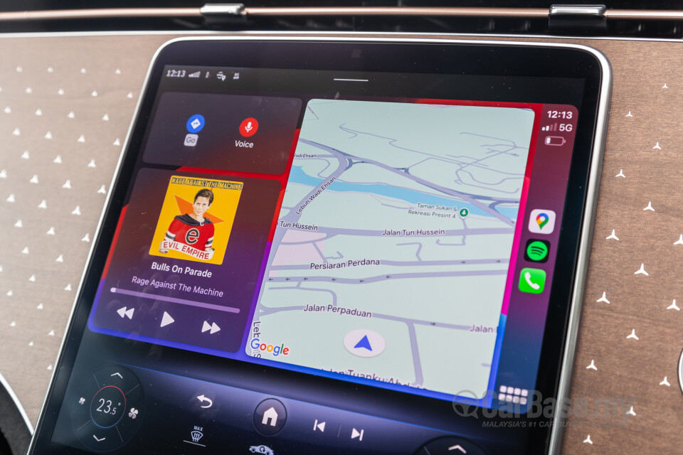 Mercedes-Benz EQE SUV X294 (2023) Interior
