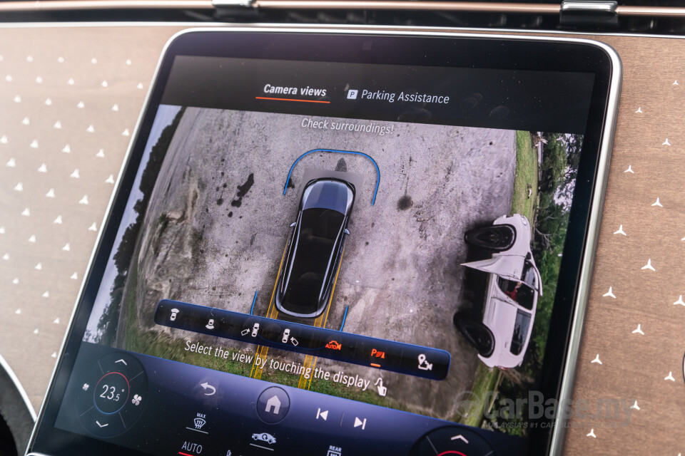 Mercedes-Benz EQE SUV X294 (2023) Interior