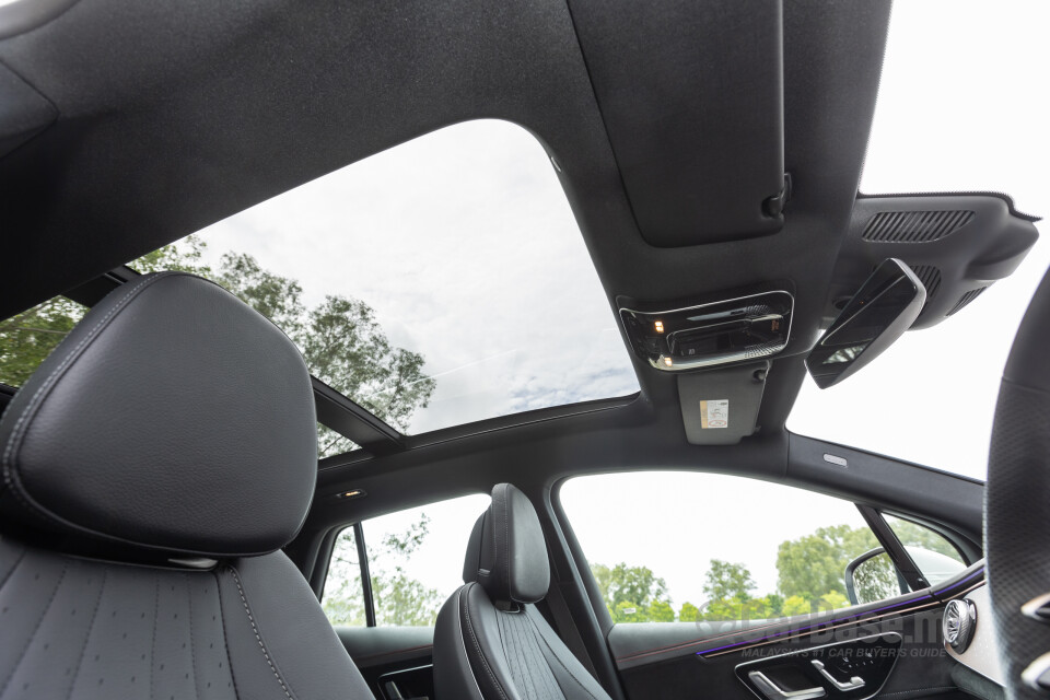 Mercedes-Benz EQE SUV X294 (2023) Interior