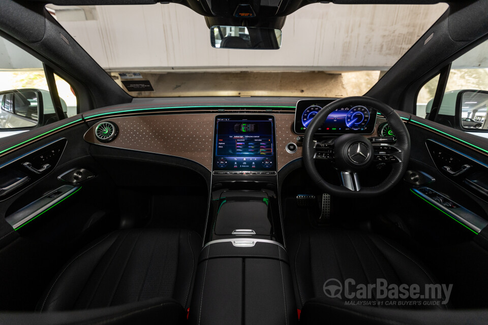 Mercedes-Benz EQE SUV X294 (2023) Interior