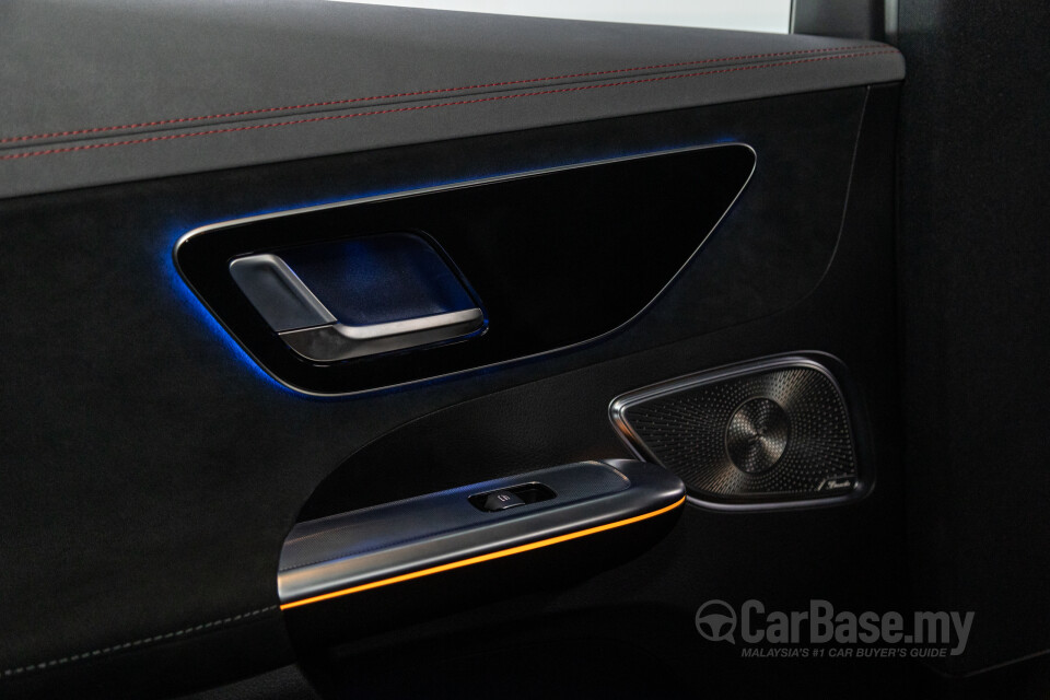 Mercedes-Benz EQE SUV X294 (2023) Interior