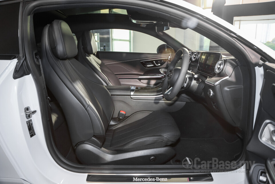 Mercedes-Benz CLE C236 (2024) Interior