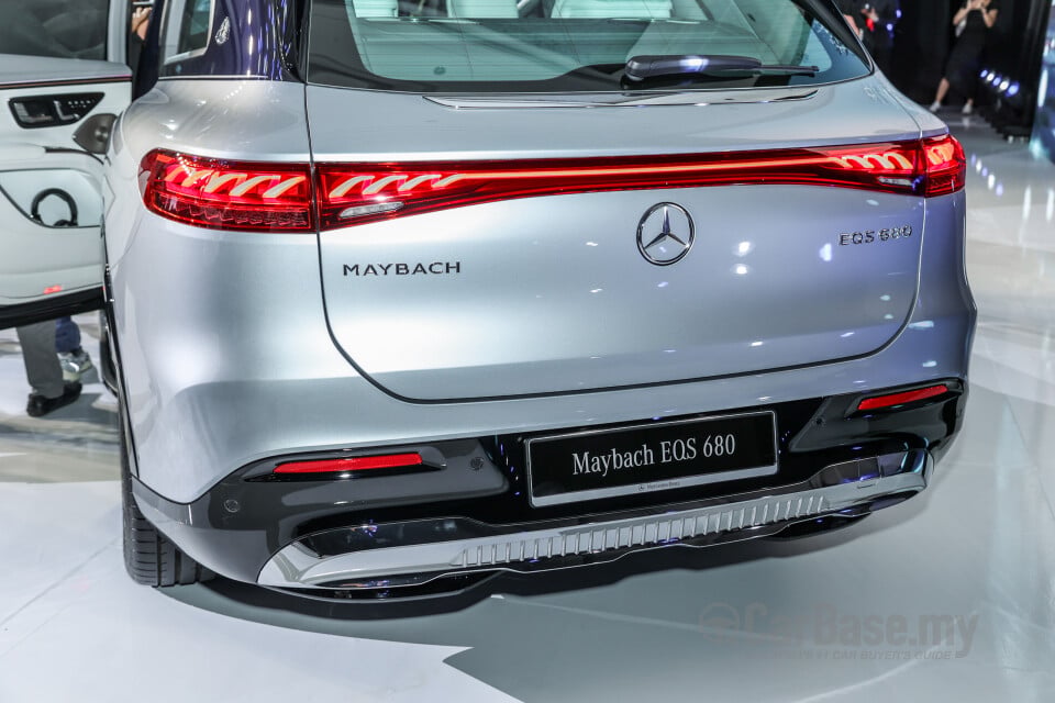 Mercedes-Benz Maybach EQS SUV X296 (2025) Exterior