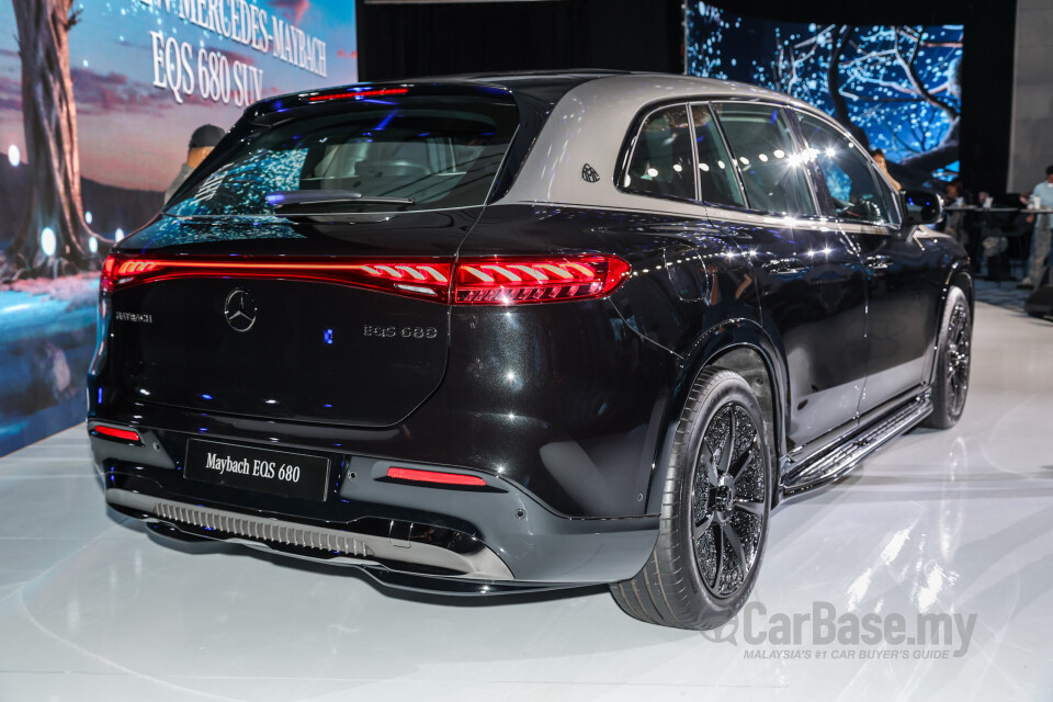 Mercedes-Benz Maybach EQS SUV X296 (2025) Exterior