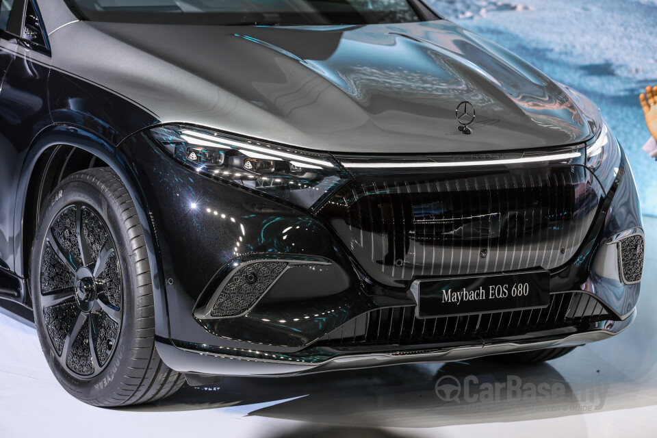 Mercedes-Benz Maybach EQS SUV X296 (2025) Exterior