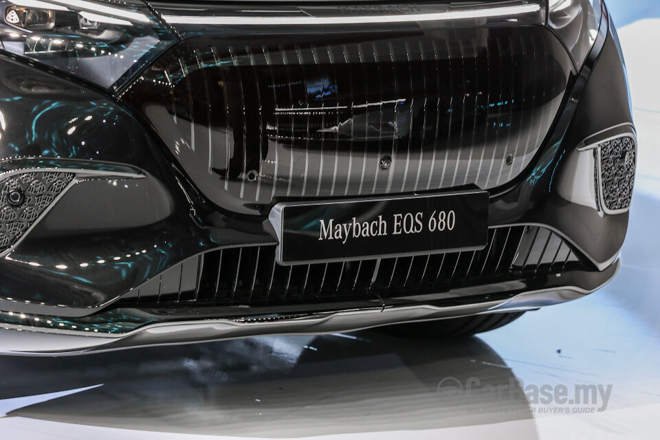 Mercedes-Benz Maybach EQS SUV X296 (2025) Exterior