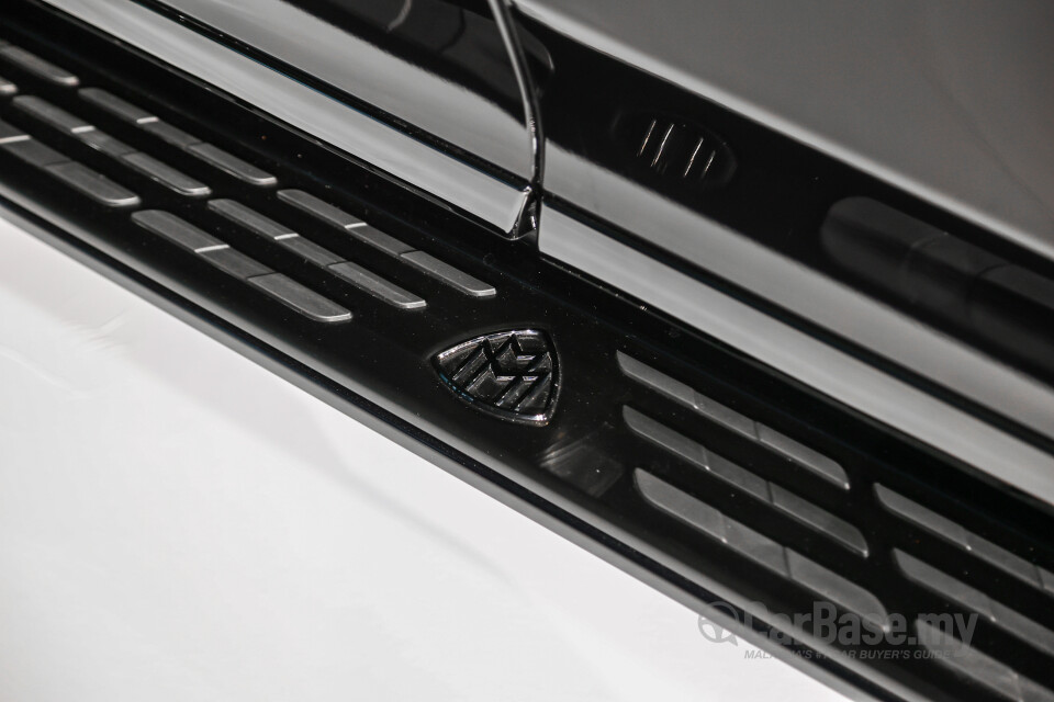 Mercedes-Benz Maybach EQS SUV X296 (2025) Exterior