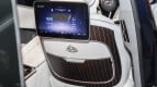 Mercedes-Benz Maybach EQS SUV Interior photo
