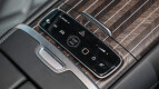 Mercedes-Benz Maybach EQS SUV Interior photo