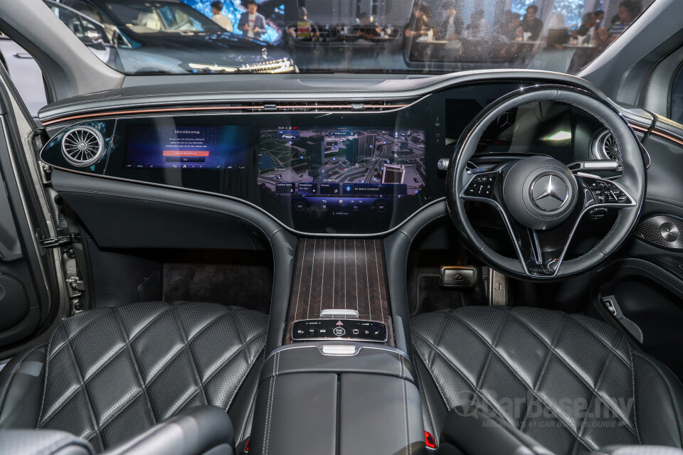 Mercedes-Benz Maybach EQS SUV X296 (2025) Interior