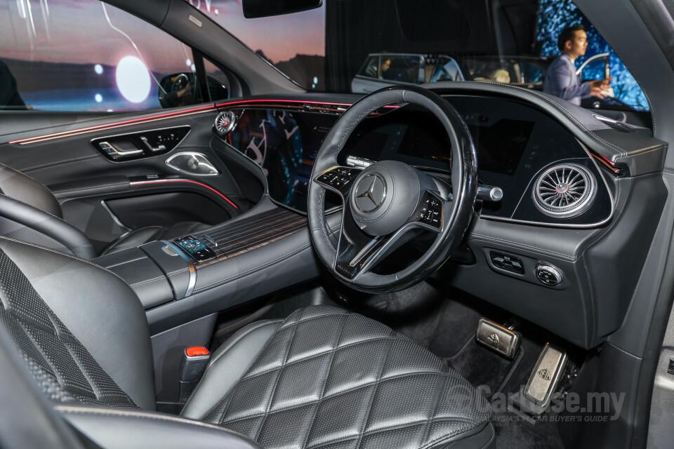 Mercedes-Benz Maybach EQS SUV X296 (2025) Interior