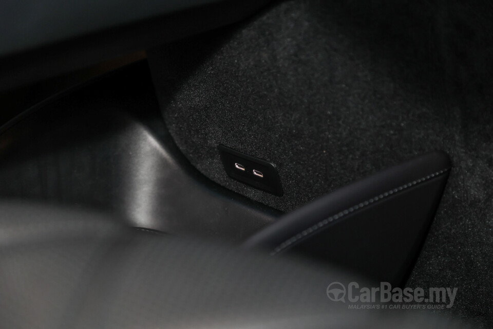 Mercedes-Benz Maybach EQS SUV X296 (2025) Interior