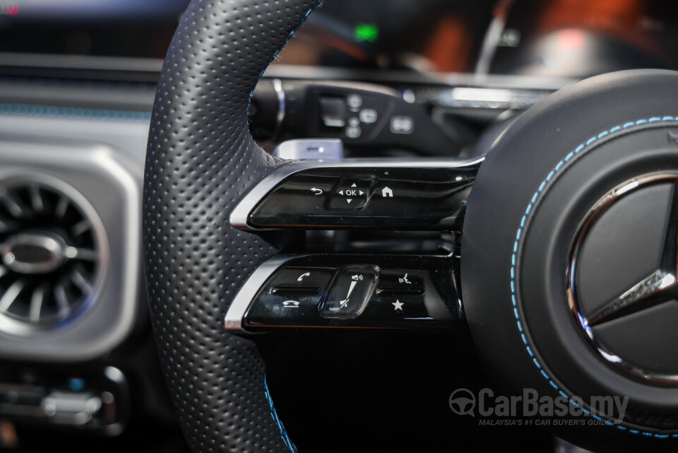 Mercedes-Benz G-Class N465 (2025) Interior