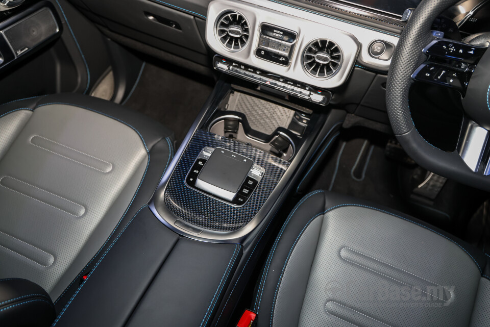 Mercedes-Benz G-Class N465 (2025) Interior