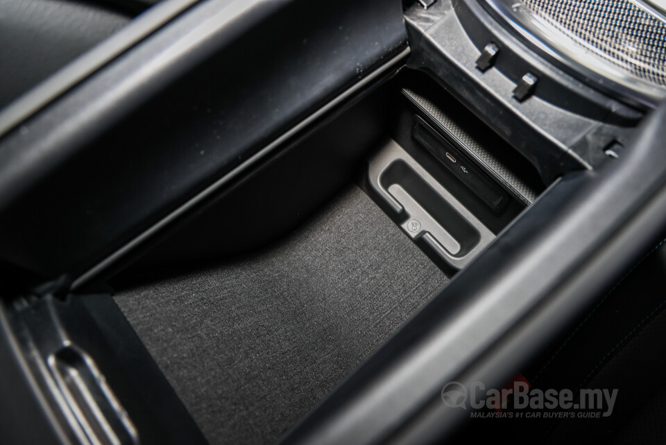 Mercedes-Benz G-Class N465 (2025) Interior