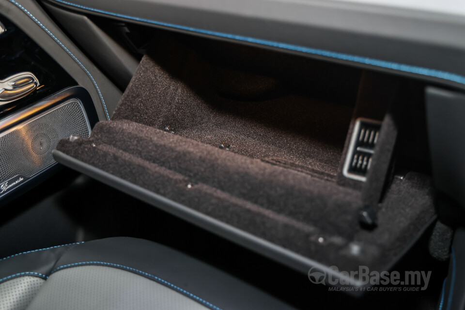 Mercedes-Benz G-Class N465 (2025) Interior