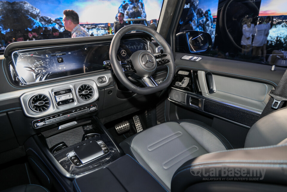 Mercedes-Benz G-Class N465 (2025) Interior