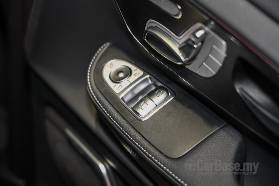 Mercedes-Benz EQV E447 (2025) Interior