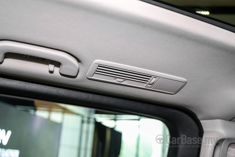 Mercedes-Benz EQV E447 (2025) Interior