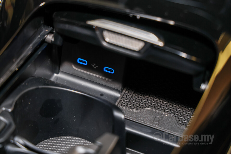 Mercedes-Benz AMG CLE C236 (2025) Interior