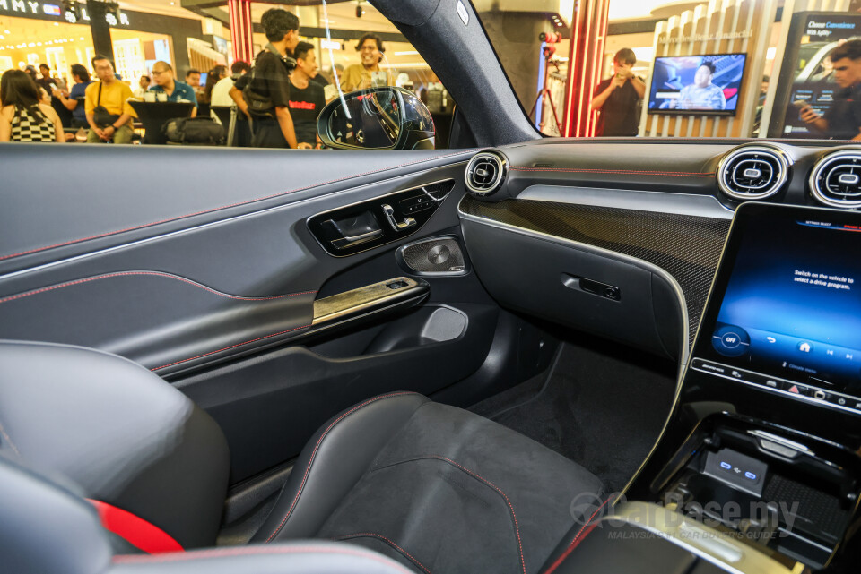 Mercedes-Benz AMG CLE C236 (2025) Interior