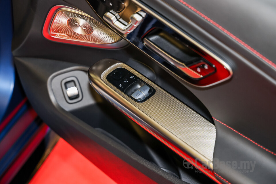 Mercedes-Benz AMG CLE C236 (2025) Interior