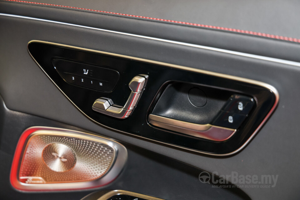 Mercedes-Benz AMG CLE C236 (2025) Interior