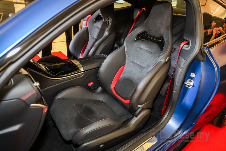 Mercedes-Benz AMG CLE C236 (2025) Interior