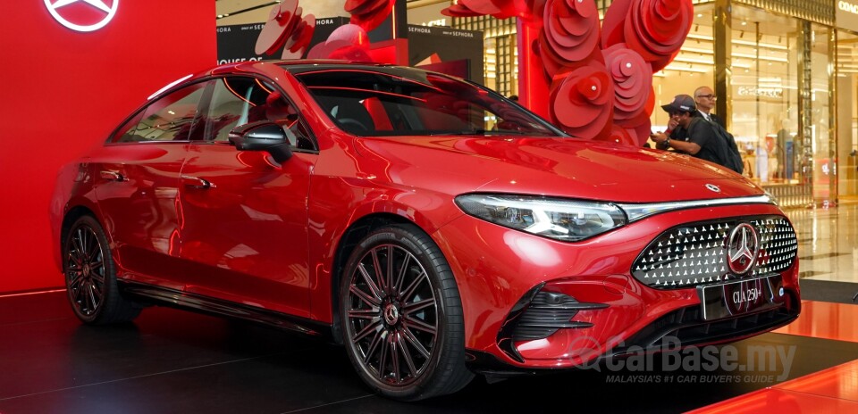 Mercedes-Benz CLA Electric C174 (2026) Exterior